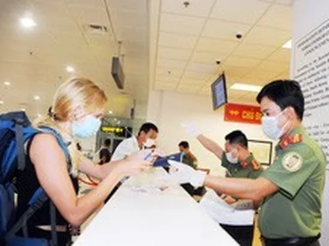Sửa đổi quy định nhập cảnh đối với khách du lịch