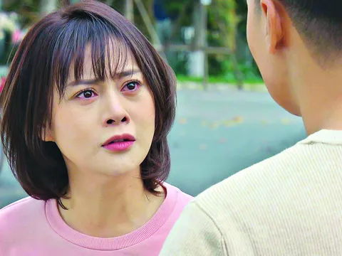 Phương Oanh: ‘Không phải diễn viên nào cũng liều như tôi’