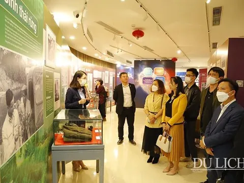 Du lịch Hòa Bình làm thế nào để phát huy lợi thế “nhất cận thị, nhị cận giang, tam cận lộ”?