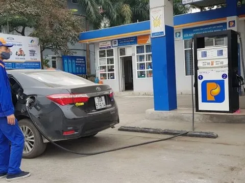 Xăng dầu tiếp tục tăng giá, xăng RON5-III giá 16.479 đồng/lít