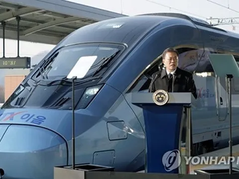 Chạy thử tàu hỏa cao tốc ít phát thải khí CO2