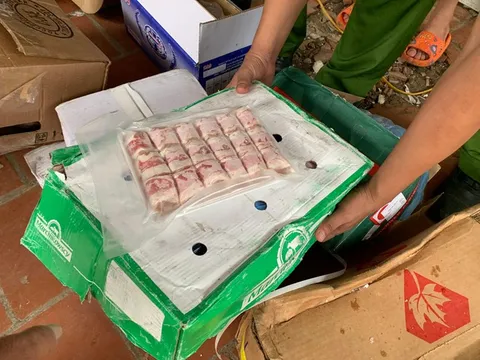 Hà Nội: Phát hiện gần 3.000 kg thực phẩm không rõ nguồn gốc