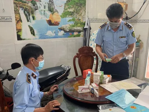 Kiểm tra các loại thực phẩm bảo vệ sức khỏe với công dụng "hỗ trợ điều trị Covid-19"