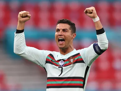 Ronaldo giành danh hiệu ‘Vua phá lưới Euro 2020’