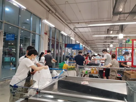 Sở Công Thương khuyến cáo người dân yên tâm không dự trữ hàng hóa