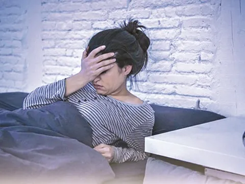Ngủ kém, kiệt sức nguy cơ nhiễm Covid-19 cao hơn