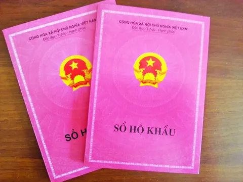 ‘Thu hồi’ sổ hộ khẩu giấy khi người dân đăng ký thay đổi thông tin