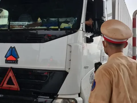 Hơn 3.300 phương tiện quay đầu không vào Thành phố.