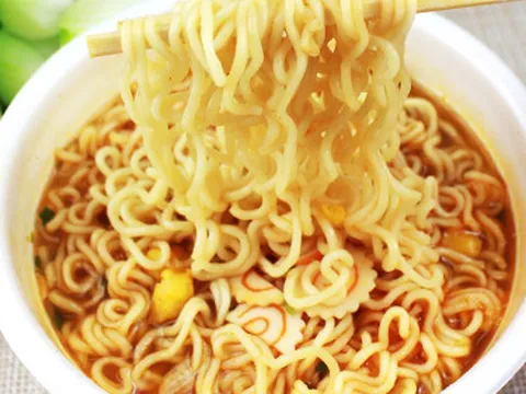 Tiếp tục xác minh về Mì khô vị bò gà của Công ty Cổ phần thực phẩm Thiên Hương bị thu hồi ở Na Uy