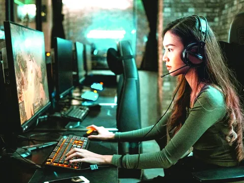 ‘Ngành công nghiệp’ livestream bùng nổ trong đại dịch