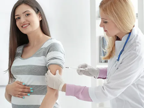 Vắc-xin Covid-19 không gây vô sinh