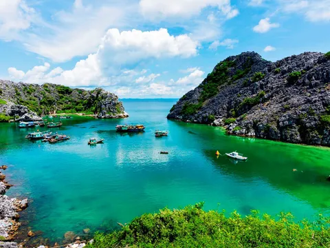 Bong bóng du lịch: Tia sáng cho ngành du lịch Việt Nam cuối 2021