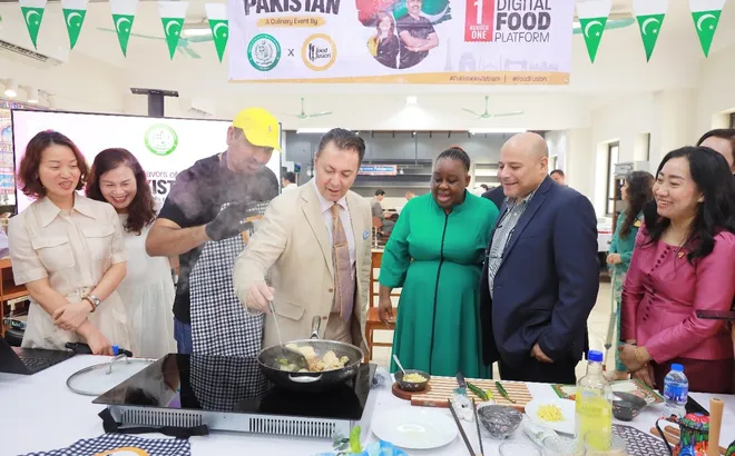 ‘Hương vị Pakistan’ tại HCCT: Đưa tinh hoa văn hóa quốc tế vào hành trang của nhân lực ngành Du lịch